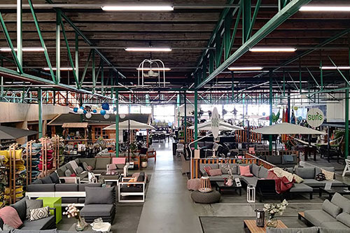 3000m² showroom